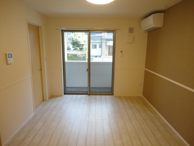 【居間・リビング】 | ボナールディアコートⅡ | リビング