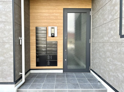 【エントランス】 | LE COCON 半田Ⅵ