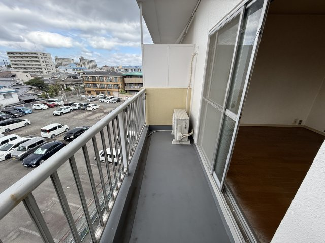 冨士メイトマンションのバルコニー