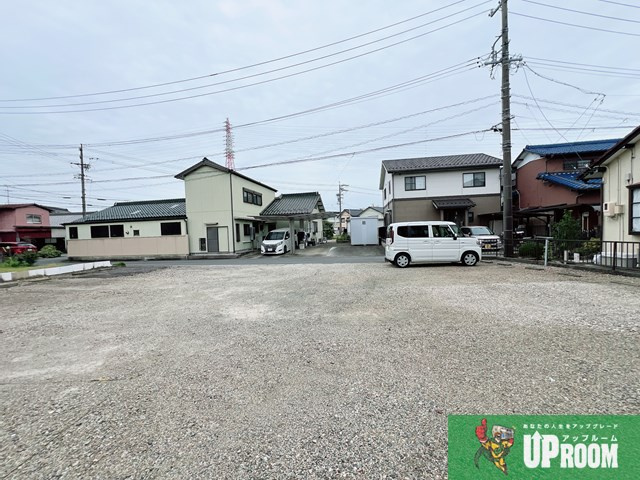 セントラル７ハイツの駐車場