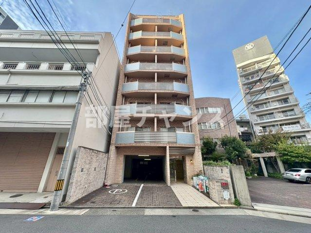 アビタシオン鶴舞の外観