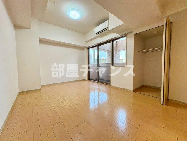 アビタシオン鶴舞の居間・リビング