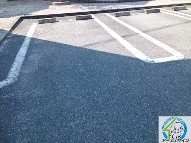 グランスクエアⅠの駐車場|駐車場があります