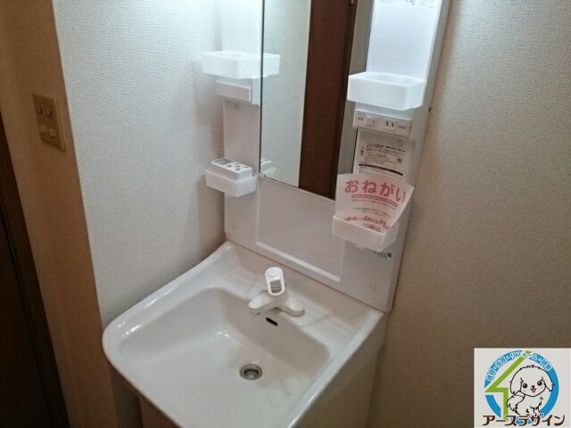 グランスクエアⅠの洗面所|スペースが確保できる洗面所です