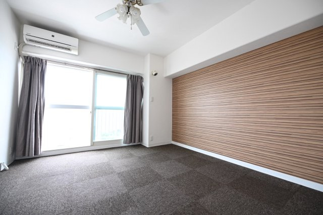 藤代スカイハイツB棟　の洋室