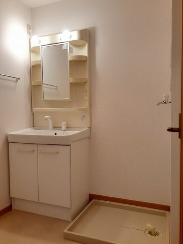 グラン　ヴェルジェＤの洗面所|広い洗面スペース