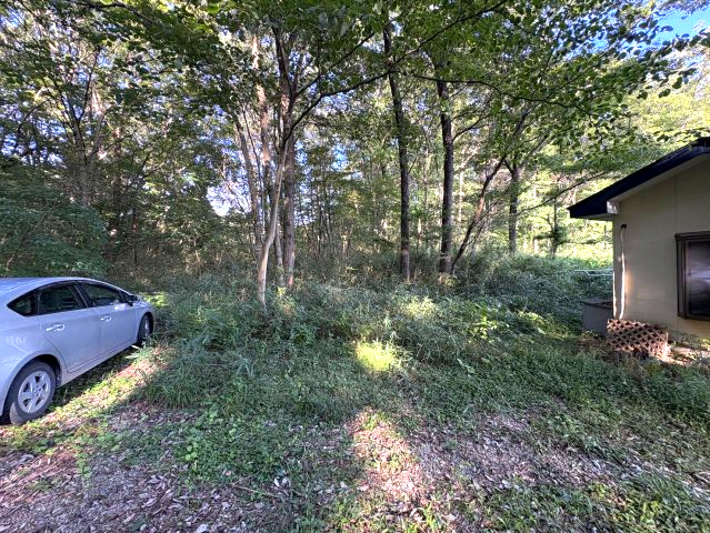 山林に囲まれた中古平屋建　那須町寺子丙 の駐車場|駐車場です