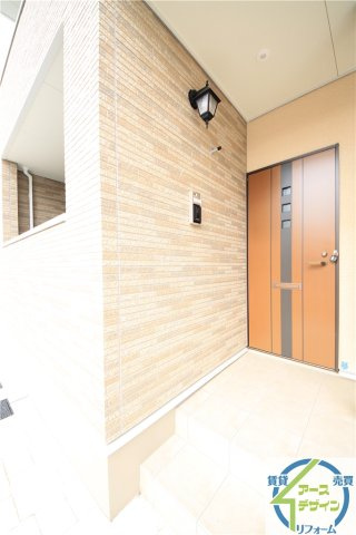 クレモンティーヌ　Cのエントランス