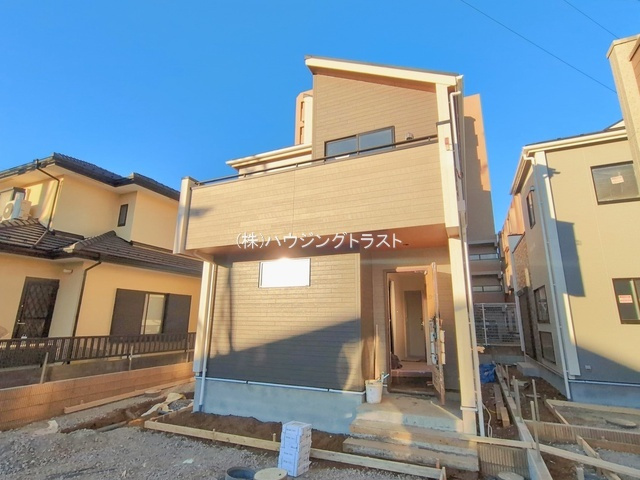 所沢市小手指町４丁目　新築戸建　全５棟の前面道路含む現地写真