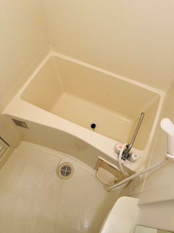 仲介手数料0円！！アルバ志賀本通の浴室