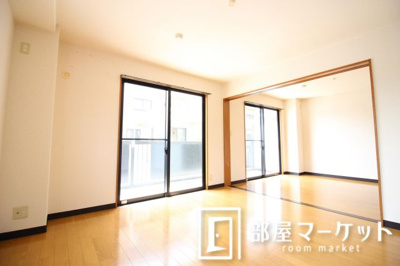 【居間・リビング】 | 萩野マンションＡ棟