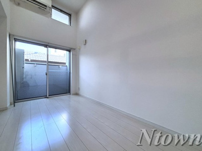 【居間・リビング】 | エスペランサ和 | 居間です