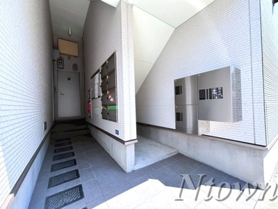 【エントランス】 | エスペランサ和 | エントランスです