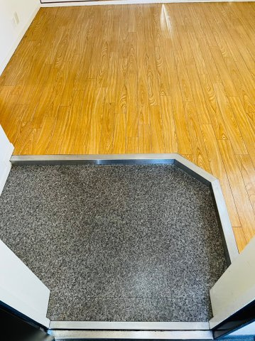 仲介手数料0円！！レスカール一番町の玄関