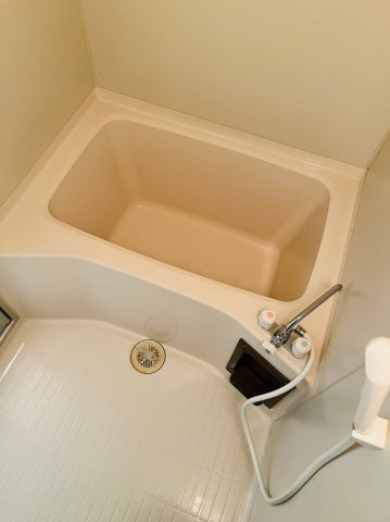 仲介手数料0円！！レスカール一番町の浴室