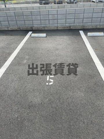 仲介手数料0円！！A・City中川の駐車場