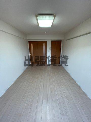 仲介手数料０円！リヴィエール新の居間・リビング