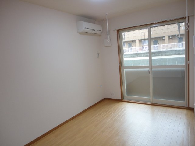 ウィズ・コートの居間・リビング|リビング