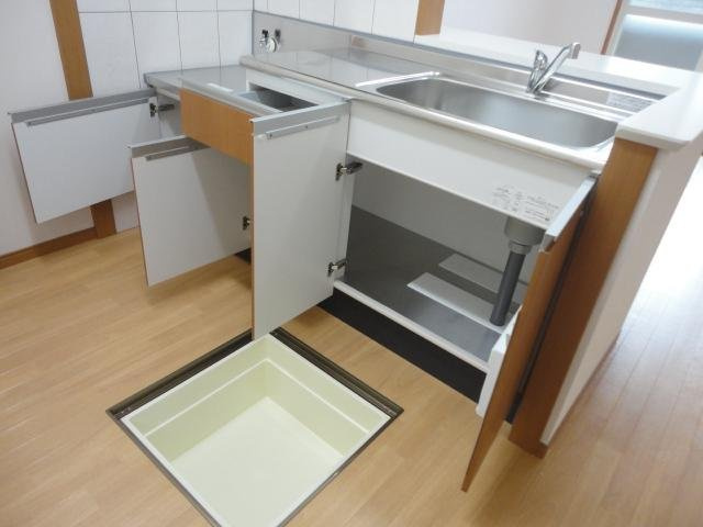 ウィズ・コートの収納|キッチン収納