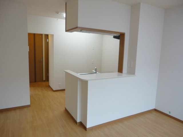 ウィズ・コートのキッチン|カウンターキッチン