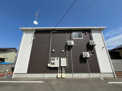 【外観】 | ロイヤルハイツ　フローラ | 外観写真（昼）