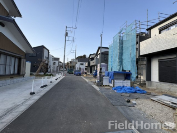 平塚市出縄新築戸建て　4号棟の前面道路含む現地写真|前面道路含む現地写真です。
