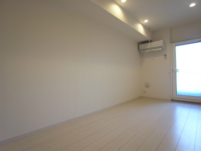 リブリ・アルコ イリスのその他