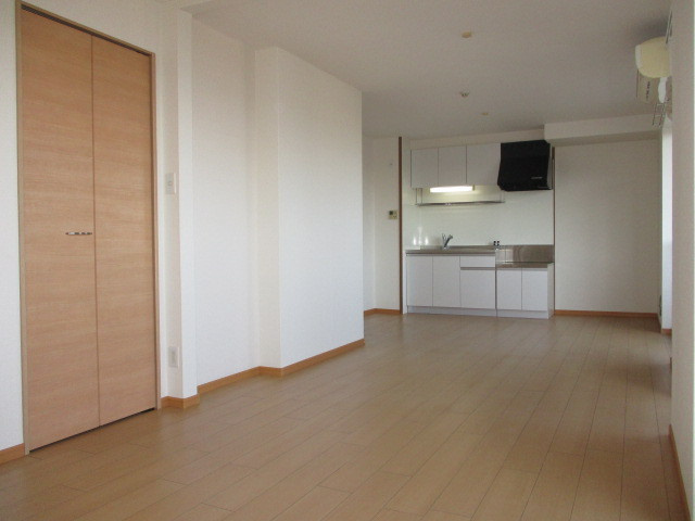 パストラルモリの居間・リビング