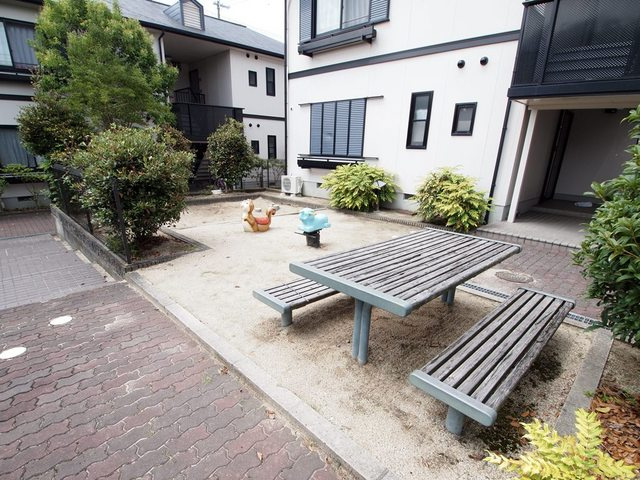 ローレル2のその他