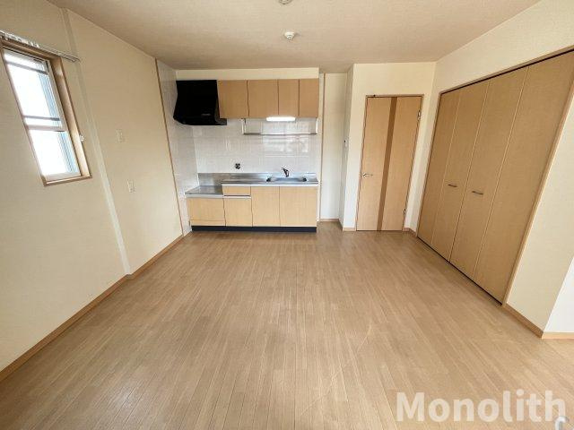 メゾンアイリスの居間・リビング