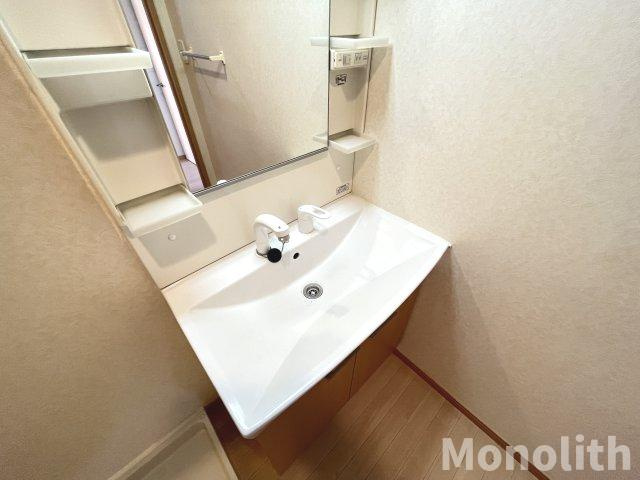 メゾンアイリスの独立洗面台