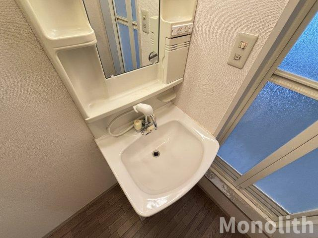 パル今福Ｅ棟の洗面所