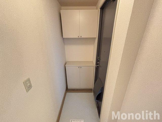 パル今福Ｅ棟の玄関