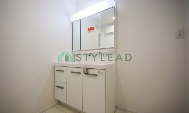 【独立洗面台】