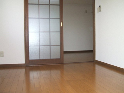 【寝室】 | BELLIS | 参考：705号室