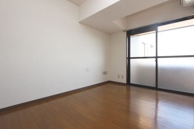 【居間・リビング】 | BELLIS | 参考：705号室