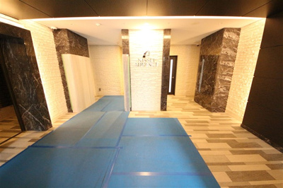 【ロビー】 | アドバンス大阪セレーノ