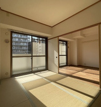 サウスサイドなにわ筋の和室
