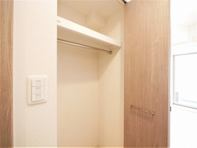 【収納】 | プレサンス福島ミッドエル | 便利な収納です