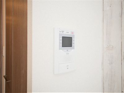 【セキュリティ】 | プレサンス福島ミッドエル | モニター付きインターフォンです