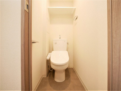 【トイレ】 | プレサンス福島ミッドエル | 落ち着いた空間のトイレです