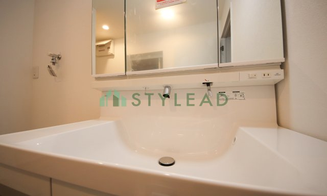 【独立洗面台】