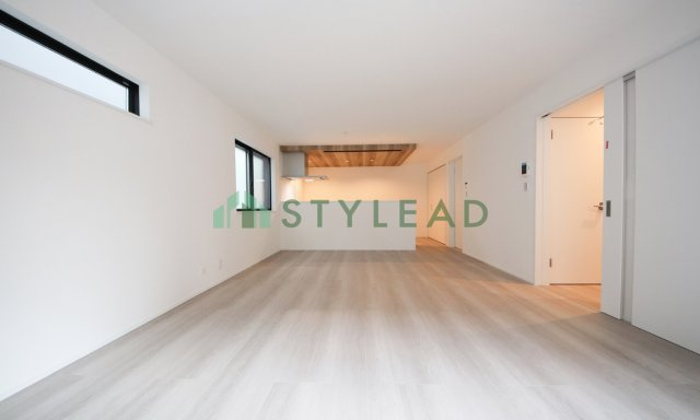 【居間・リビング】