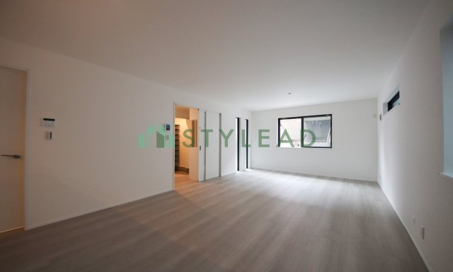 【居間・リビング】