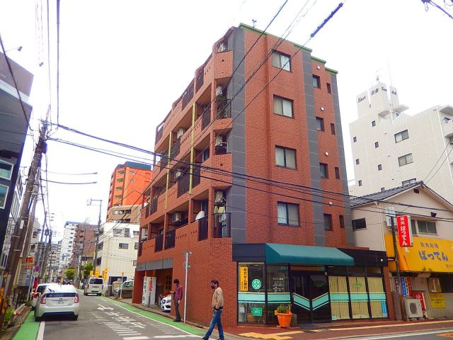 セラフィーノ白金の外観