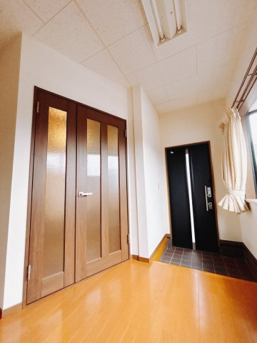 【中古戸建】伊勢崎市田中島町の玄関