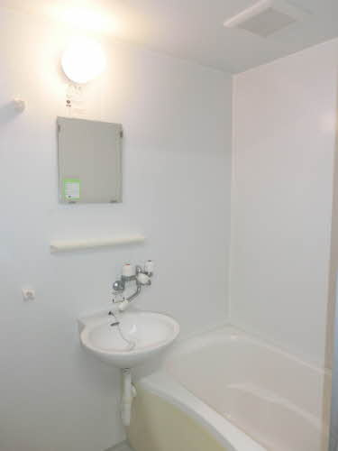 ディアス吾妻の浴室