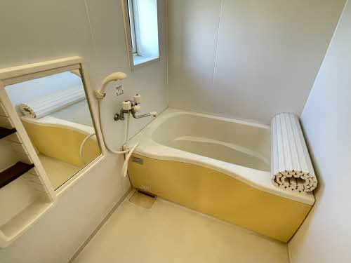 ファミール琴平の浴室