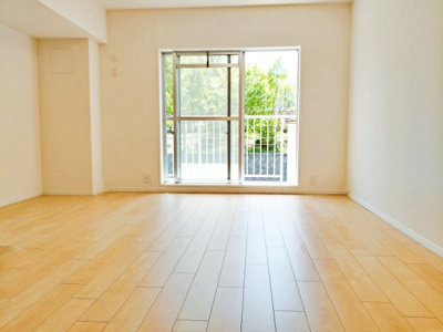 【居間・リビング】 | 緑の街四号棟