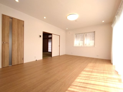 【居間・リビング】 | 横浜市栄区公田町戸建② | 使いやすい居間です